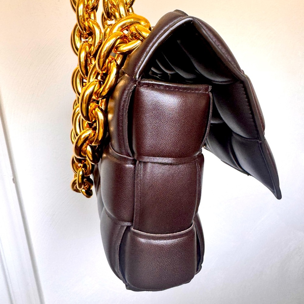 Elegant 🔥Bottega Veneta Chain Cassette ChocolatePadded Intreccio Leather - Picture 2 of 16